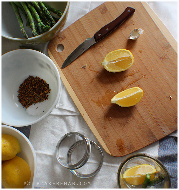 An easy pickled asparagus recipe!