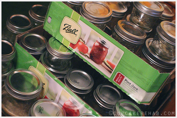Buncha canning jars... getting ready for the 2014 season!